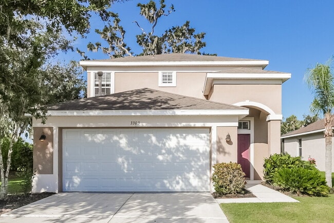 property at 3303 61st Terrace E