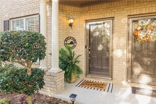 2000 Picardy Ct in Virginia Beach, VA - Building Photo