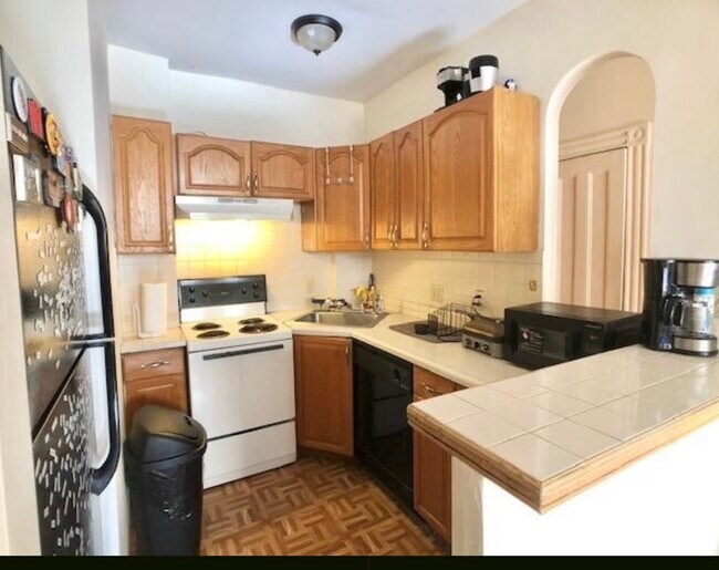 32 Saint Germain St in Boston, MA - Foto de edificio - Building Photo