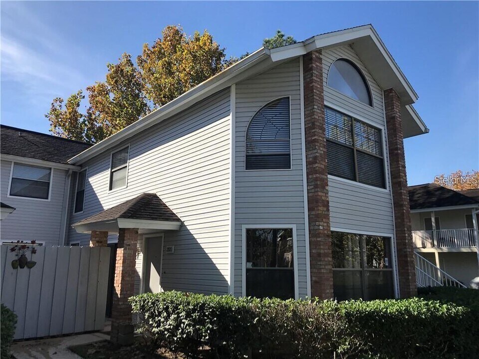 2922 W Fox Squirrel Dr in Kissimmee, FL - Building Photo