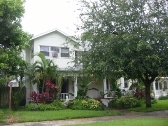 125 8th Ave N in St. Petersburg, FL - Foto de edificio