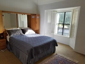 7447 Cambridge St in Houston, TX - Building Photo - Building Photo