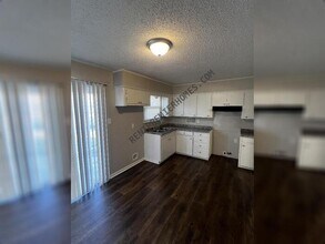 16 Oakview Dr in North Little Rock, AR - Building Photo - Building Photo