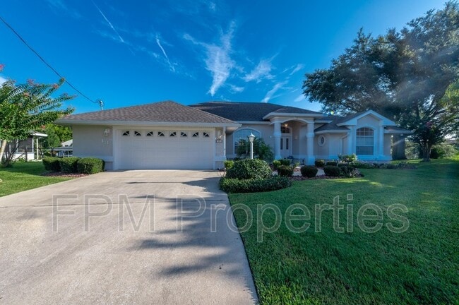 property at 13 Clear Ct