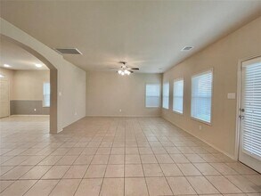 18215 Amalfi Coast Dr in Cypress, TX - Building Photo - Building Photo
