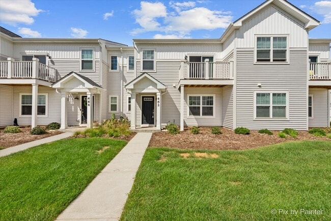 property at 462 Comstock Rd