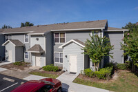 Enclave at Pine Oaks Apartments in DeLand, FL - Building Photo - Building Photo