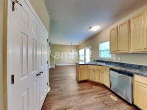 630 Prickly Pear Dr in Fuquay Varina, NC - Building Photo - Building Photo