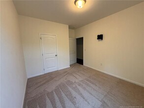 240 Planters Ln in Coats, NC - Building Photo - Building Photo