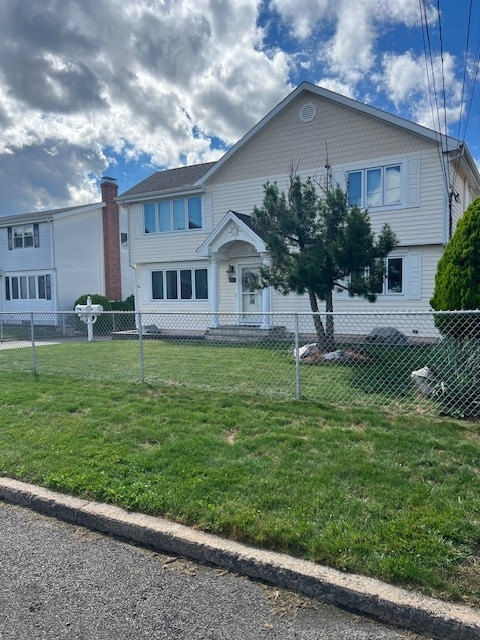 16 Miano Dr, Unit 16 Miano Drive in New Britain, CT - Foto de edificio