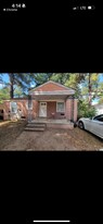 52 Pecan Dr in Selma, AL - Building Photo