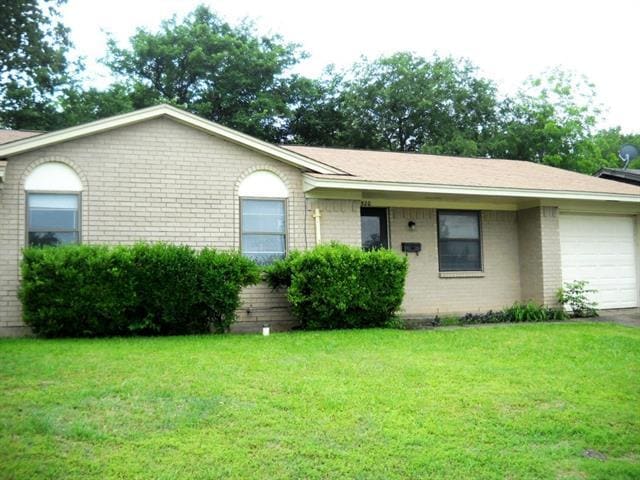 property at 520 Sweetbriar Dr