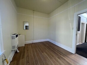 2126 Dwight Way, Unit 9 in Berkeley, CA - Building Photo - Building Photo
