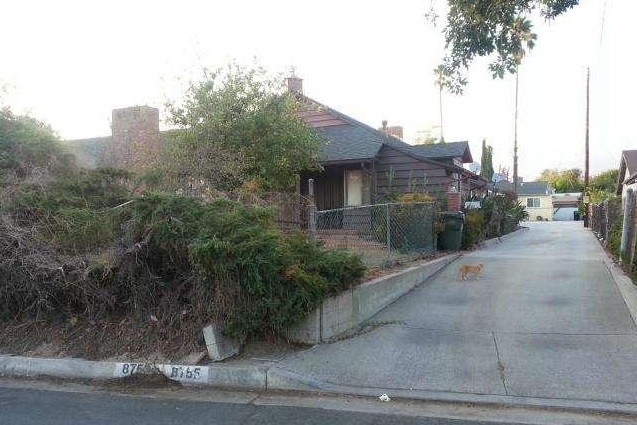 8743-8753 Arcadia Ave in San Gabriel, CA - Foto de edificio