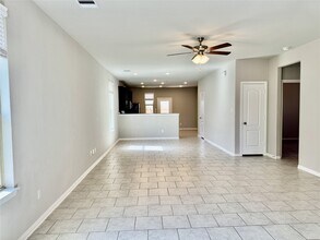 7926 Grandstand Pkwy in Fulshear, TX - Building Photo - Building Photo