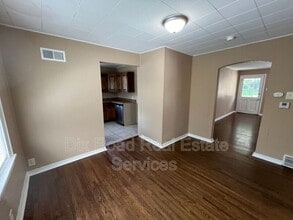 412 Burton Rd in Middletown, OH - Building Photo - Building Photo