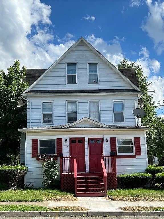 property at 2 Newton Ave