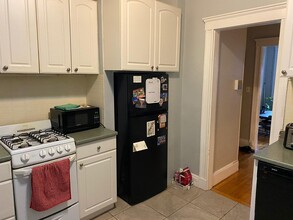 318 Summit Ave, Unit 1 in Boston, MA - Building Photo - Building Photo