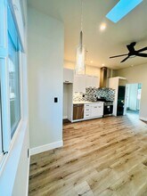 510 E Oak Ave in El Segundo, CA - Building Photo - Building Photo