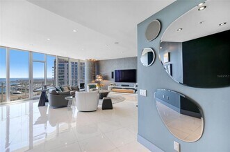 175 1st St S in St. Petersburg, FL - Building Photo - Building Photo