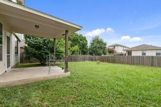 1613 Darjeeling Dr in Pflugerville, TX - Building Photo - Building Photo