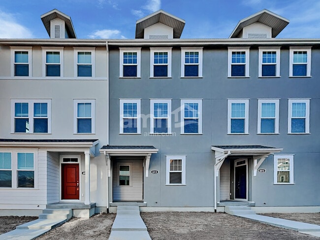 property at 6014 W Copper Hawk Dr