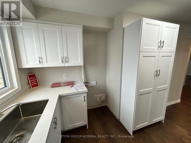 166 Kulpin Ave in Bradford West Gwillimbury, ON - Building Photo - Building Photo