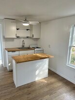 2443 4th Ave N, Unit Upper in St. Petersburg, FL - Building Photo