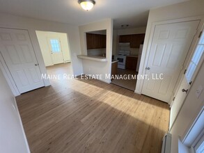 35 Valley View Ln in Bangor, ME - Building Photo - Building Photo