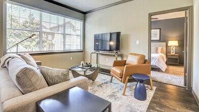 2109 Sawdust Rd-Unit -22106.685034 in The Woodlands, TX - Building Photo - Building Photo