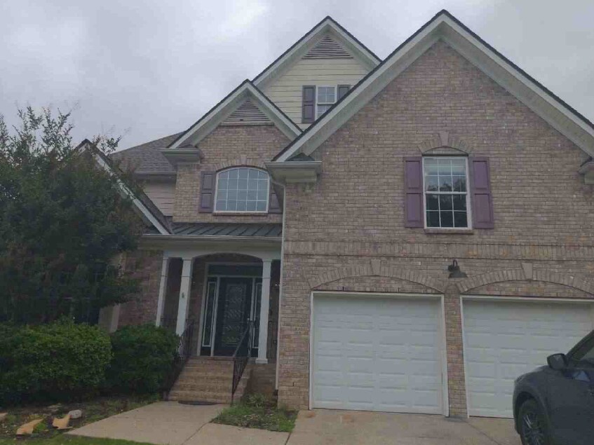 4109 Barnes Cove Dr in Antioch, TN - Foto de edificio