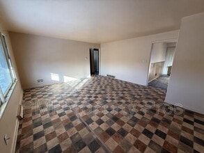 5140 N 84th St in Milwaukee, WI - Building Photo - Building Photo