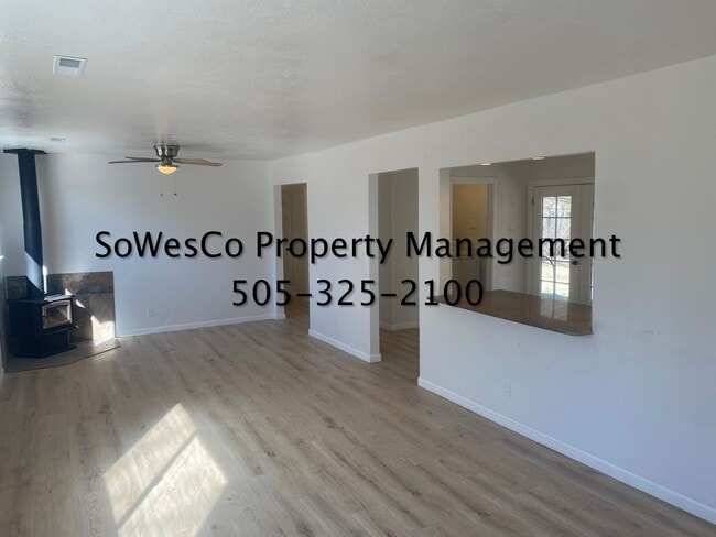 110 E Oak Ave in Bloomfield, NM - Building Photo - Building Photo