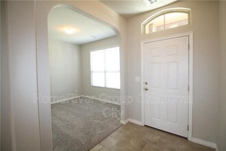 13737 The Brook Blvd in Piedmont, OK - Building Photo - Building Photo