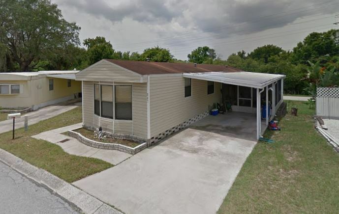 847 Oakwood Dr in Tarpon Springs, FL - Building Photo