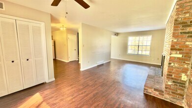 379 Dove Valley Rd in Collierville, TN - Building Photo - Building Photo