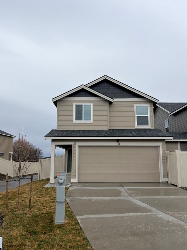 501 S Yolo Pl in Kennewick, WA - Building Photo - Building Photo