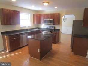 8711 Temple Hill Rd in Clinton, MD - Building Photo - Building Photo