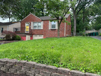 340 Atalanta Ave in Webster Groves, MO - Building Photo - Building Photo