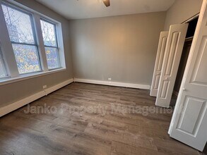 5647 W Washington Blvd in Chicago, IL - Building Photo - Building Photo