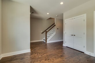 707 Vernon Ave in Nashville, TN - Building Photo - Building Photo