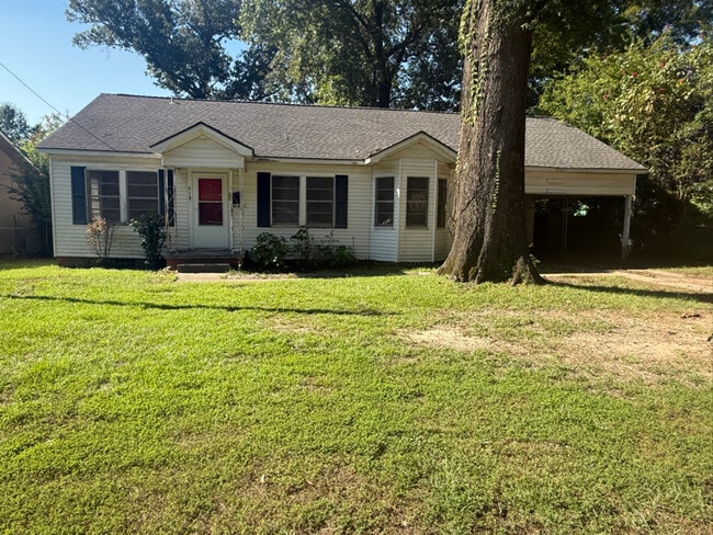 property at 418 S Jean Dr