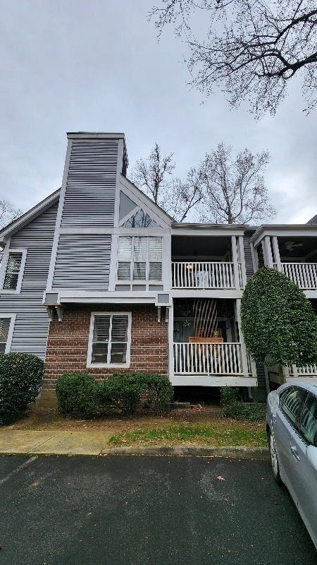 2502 Cranbrook Ln in Charlotte, NC - Foto de edificio - Building Photo