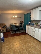 3 Russell St in Watertown, MA - Building Photo - Building Photo