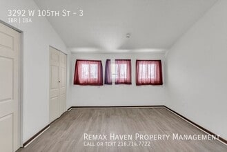 3292 W 105th St in Cleveland, OH - Building Photo - Building Photo