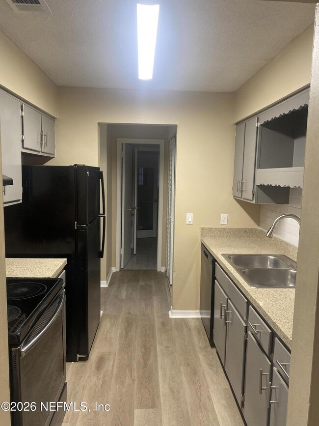 467 Lombard St in Orange Park, FL - Building Photo - Building Photo