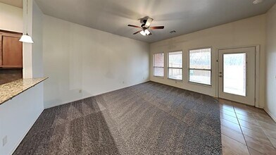 3609 Galatian Way in Yukon, OK - Building Photo - Building Photo