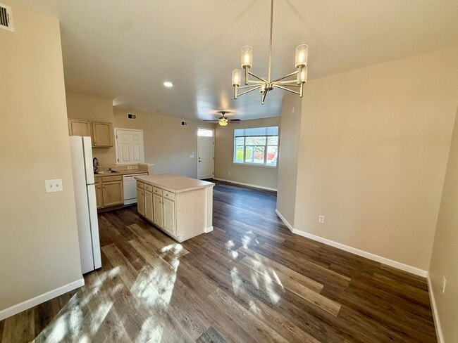 property at 2035 Grays Peak Dr