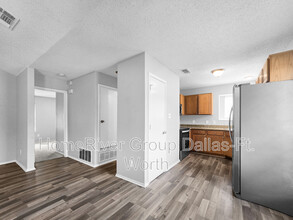 9231 Crimnson Ct in Dallas, TX - Building Photo - Building Photo