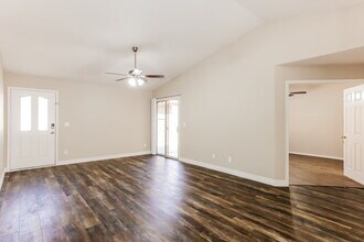 18861 N 77th Ave in Glendale, AZ - Building Photo - Building Photo